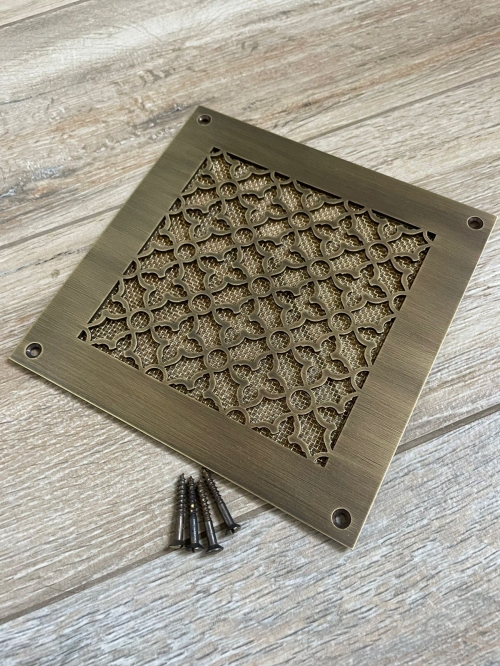 Латунная вентиляционная решётка с патиной ЛР16 150х150