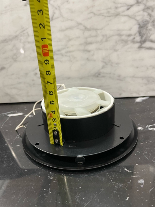 Тонкий бесшумный вытяжной вентилятор для ванной Mmotors ММC 100 черный