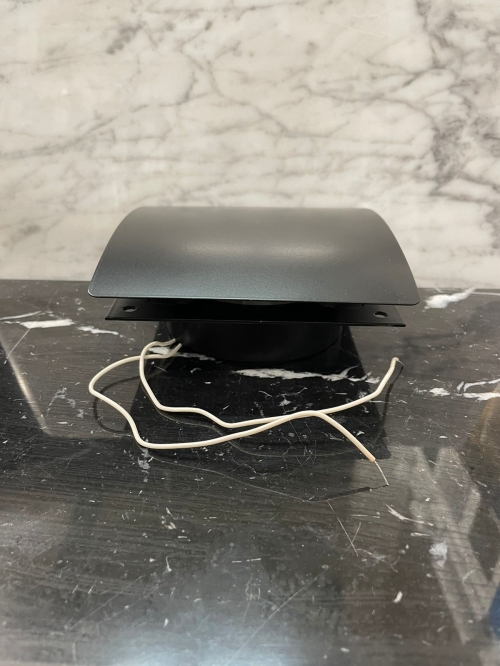 Тонкий бесшумный вытяжной вентилятор для ванной квадратный Mmotors ММC 100 K черный